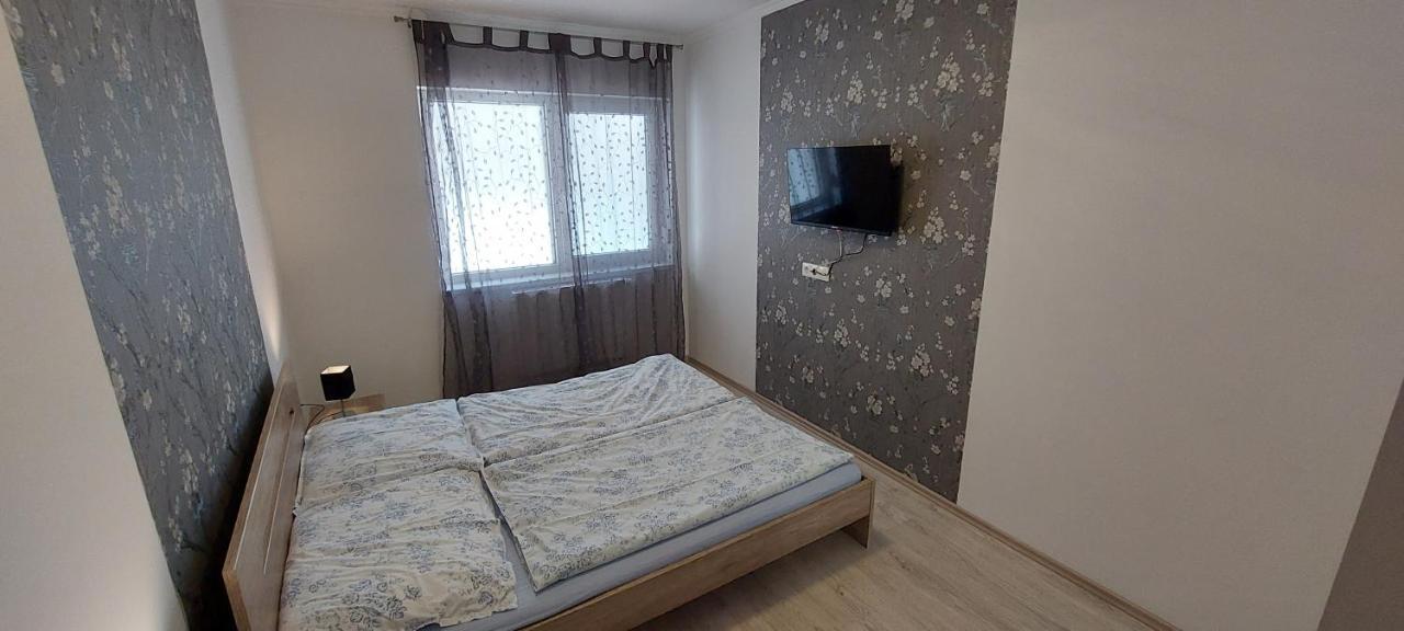 Laguna Beach Apartmanok Siófok Exterior foto