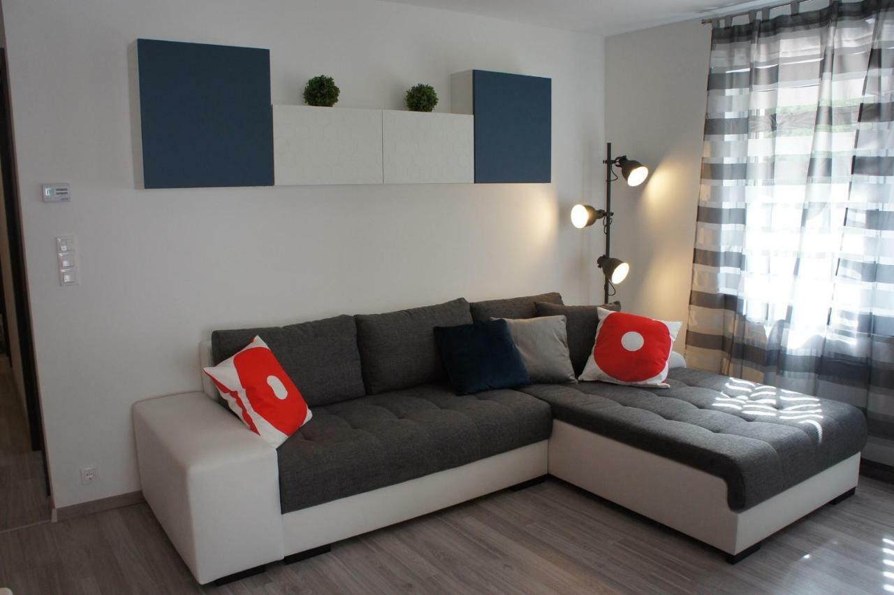 Laguna Beach Apartmanok Siófok Exterior foto
